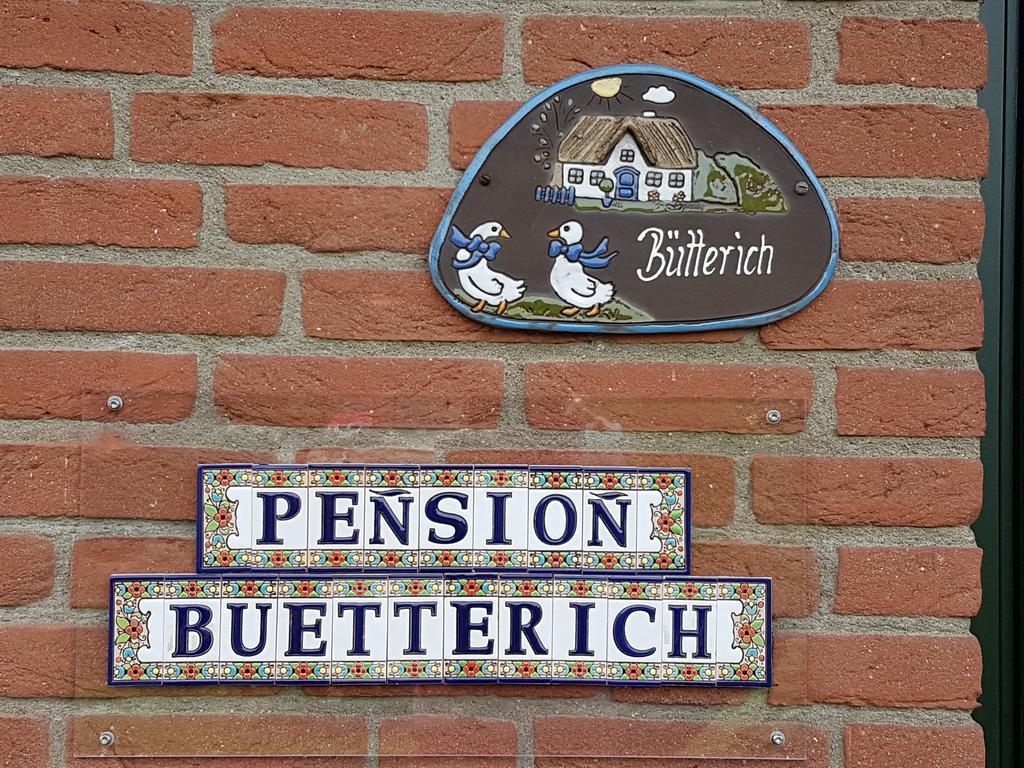 דירות הוסום Pension Buetterich מראה חיצוני תמונה